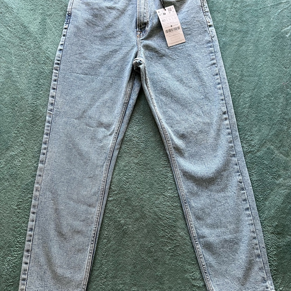 Women's Light Blue High Waisted Slim Fit Mom Jeans